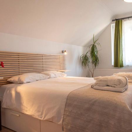 Hotel Szép Napot Vendégház Tordas Esterno foto