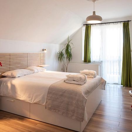 Hotel Szép Napot Vendégház Tordas Esterno foto