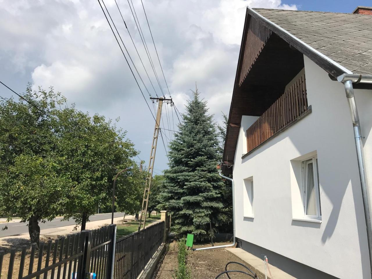 Hotel Szép Napot Vendégház Tordas Esterno foto