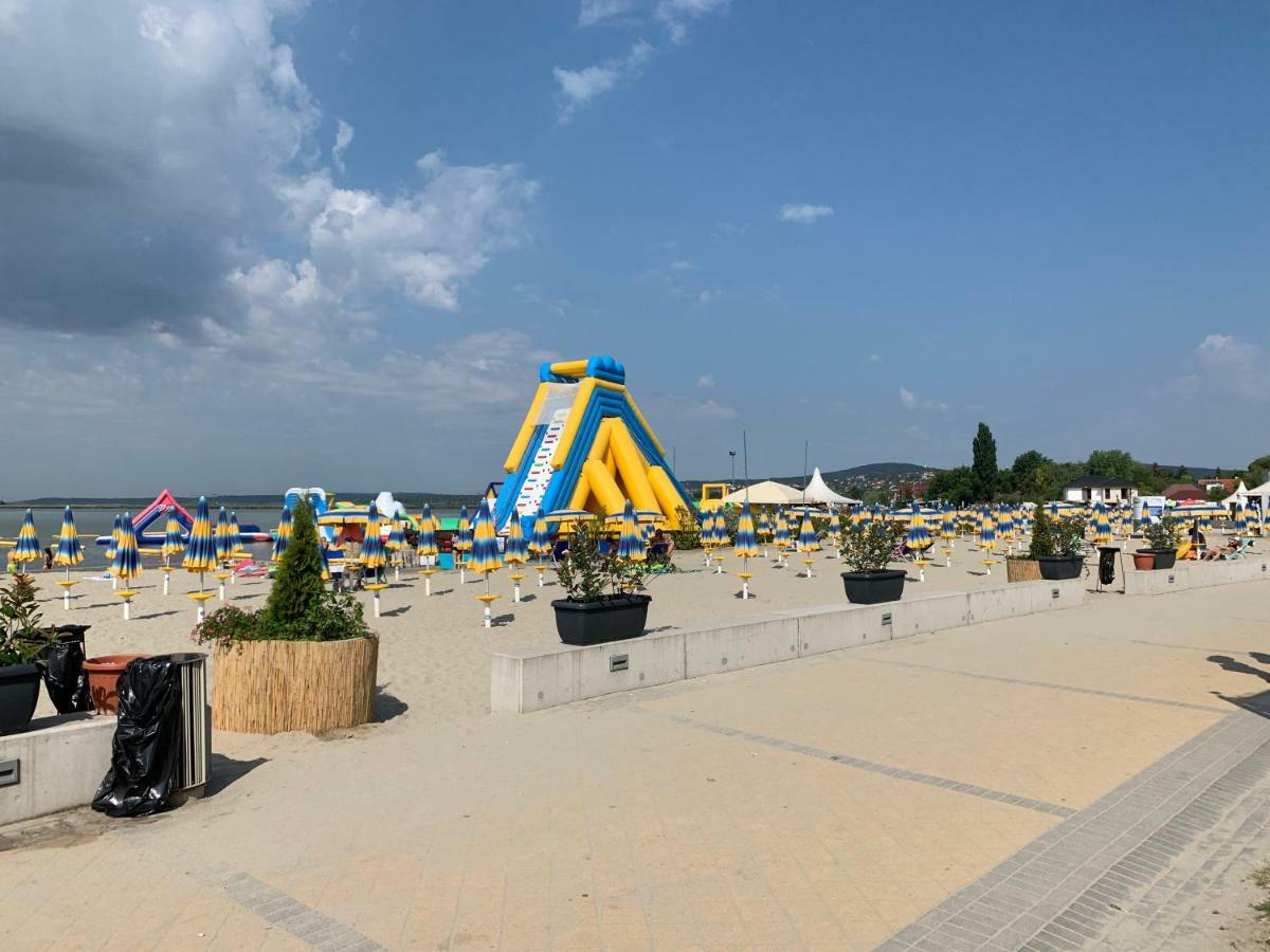 Hotel Szép Napot Vendégház Tordas Esterno foto